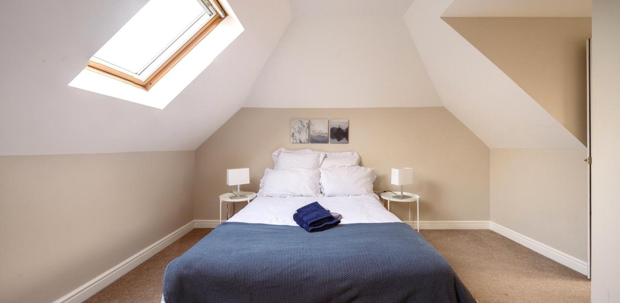 Family Home In Central Guildford With Parking Ngoại thất bức ảnh